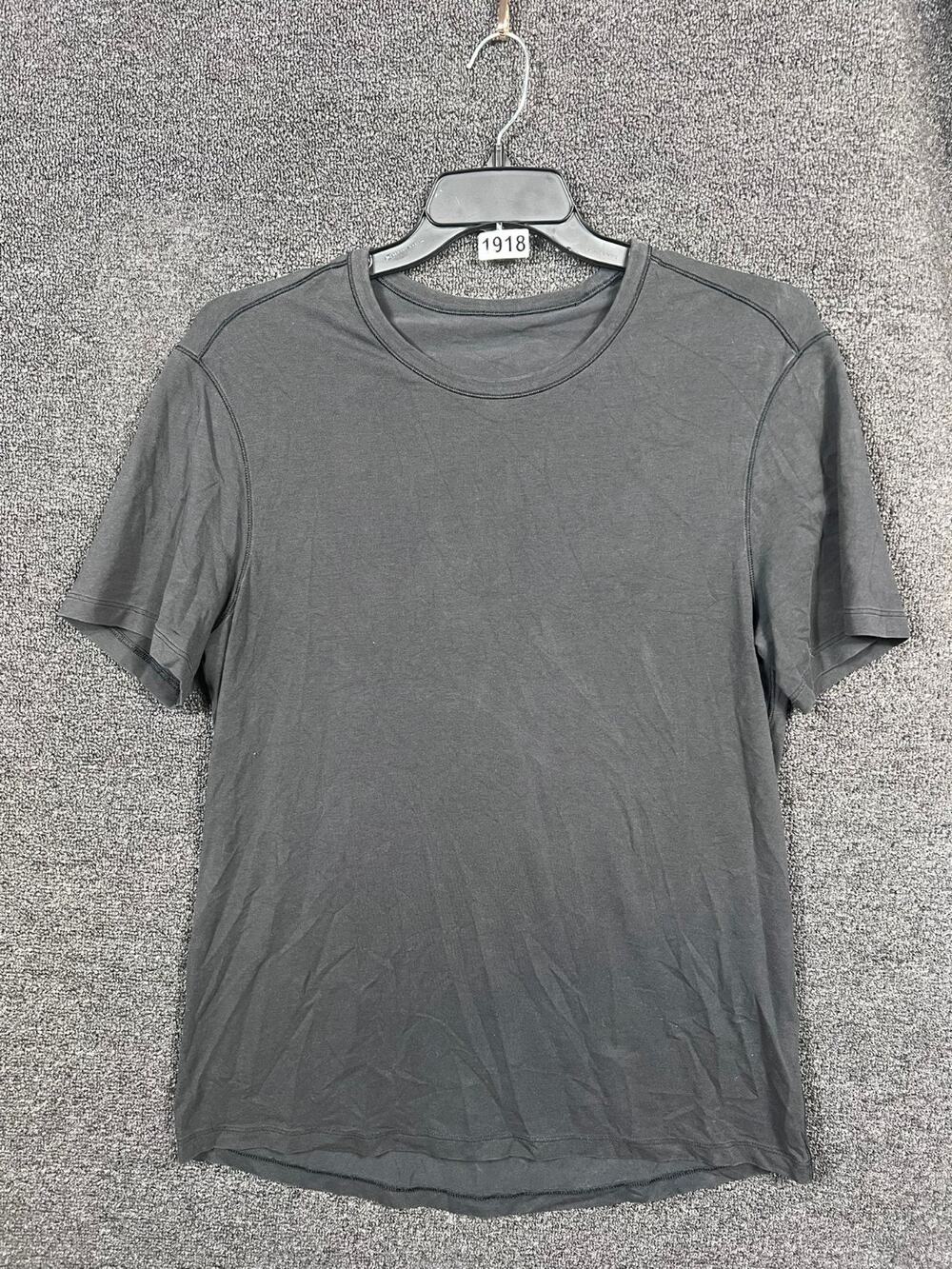 Lululemon Shirt Men's Size M Black Performance Athleisure Yoga Training Running
